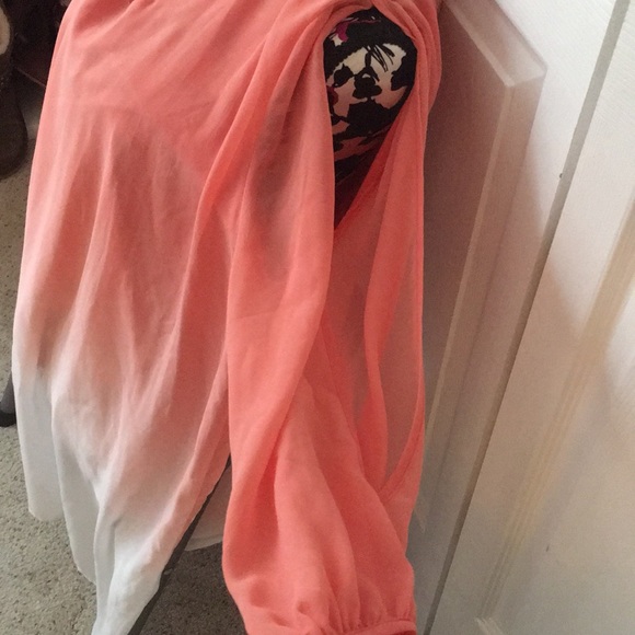 Top - Picture 2 of 4